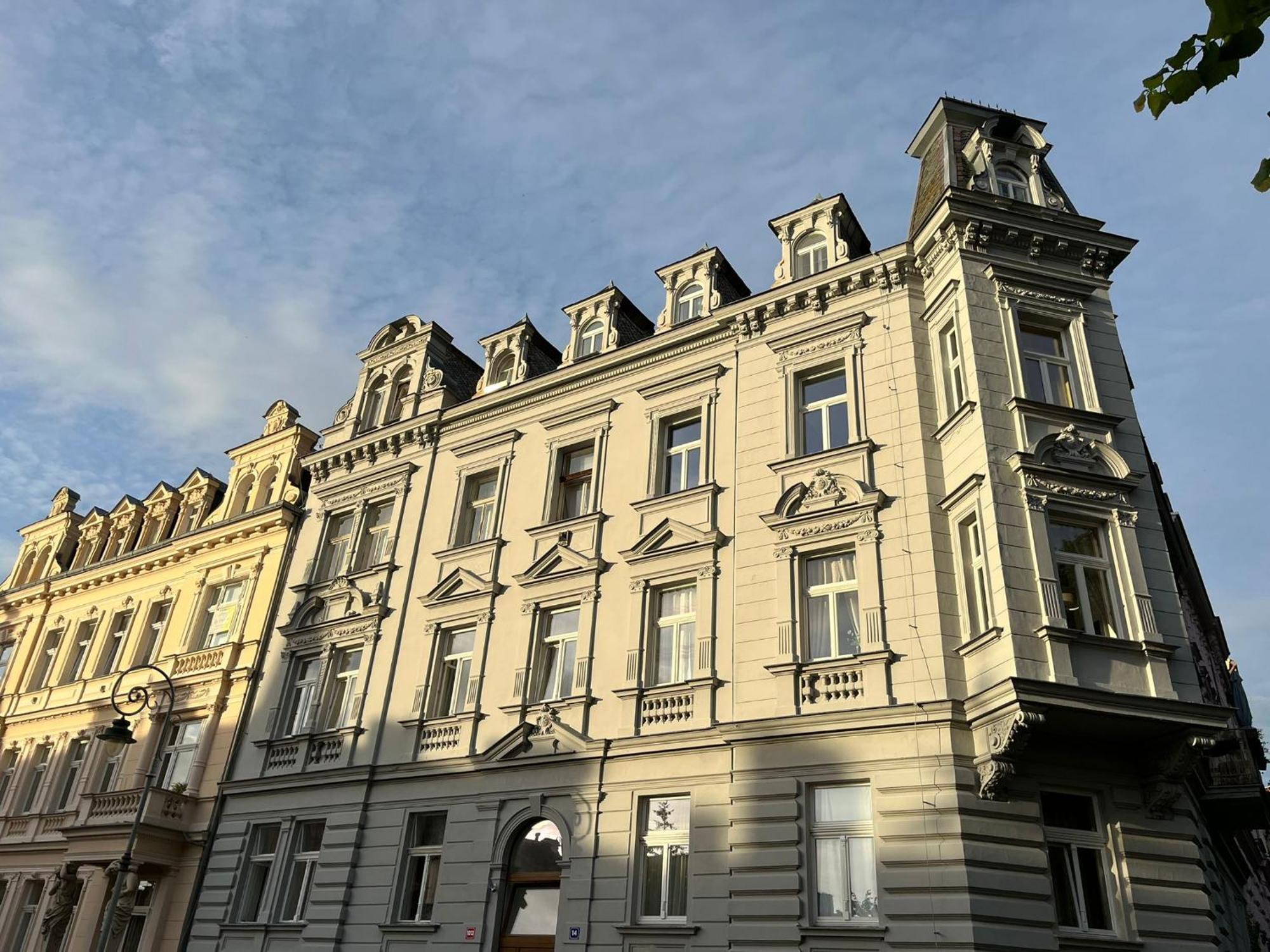 Apartma Polonia Apartment Karlovy Vary Exterior photo